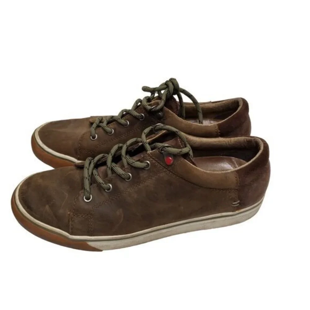 UGG Baysider Grizzley Brown Mens‎ Low Top Sneakers Shoes Size 8 Pre-Owned
